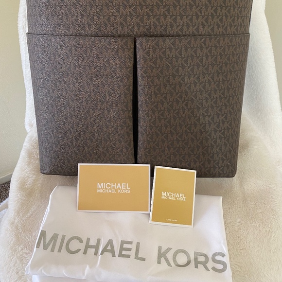 Michael Kors Brown Handbag - Picture 1 of 11